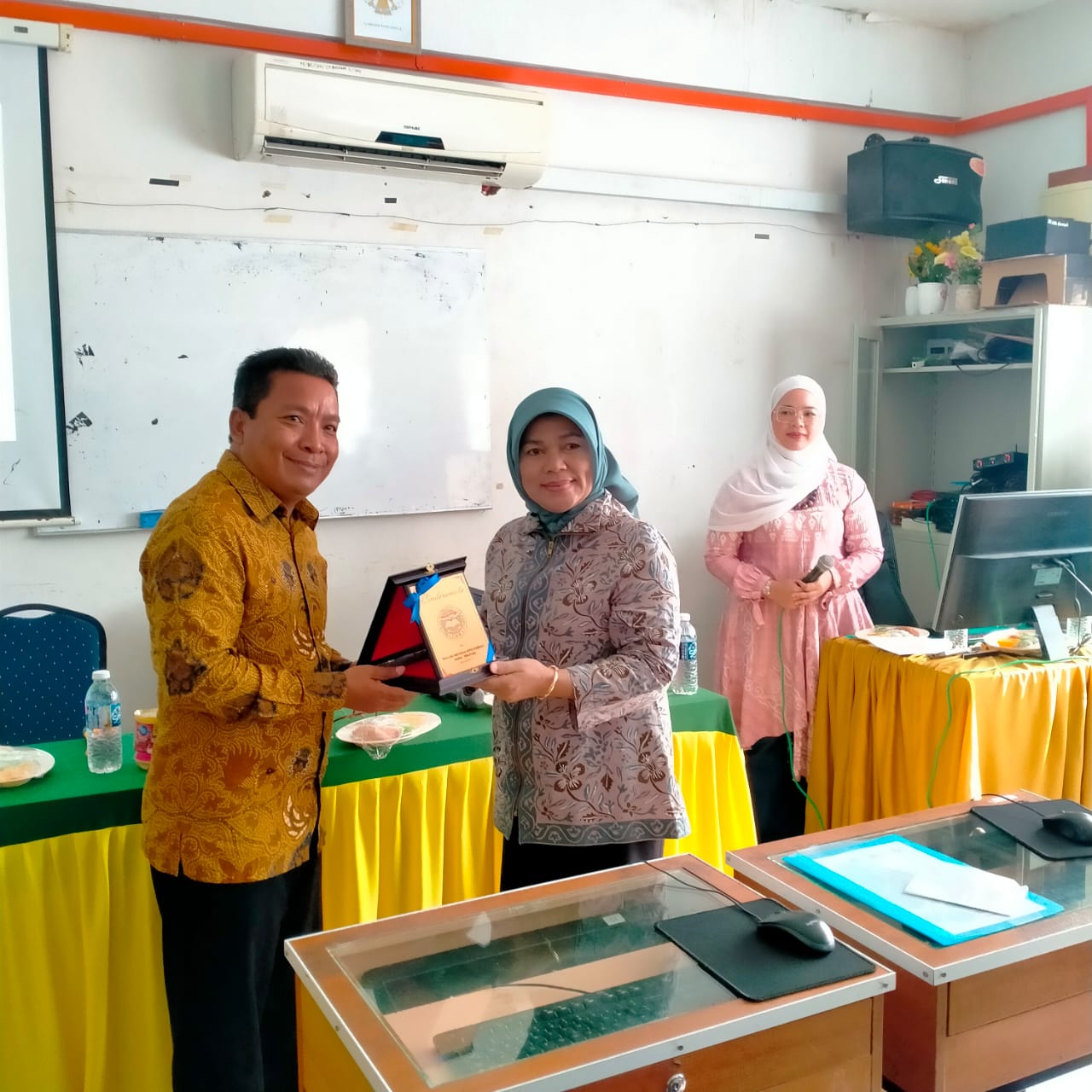 WhatsApp Image 2023-12-05 at 9.21.03 AM