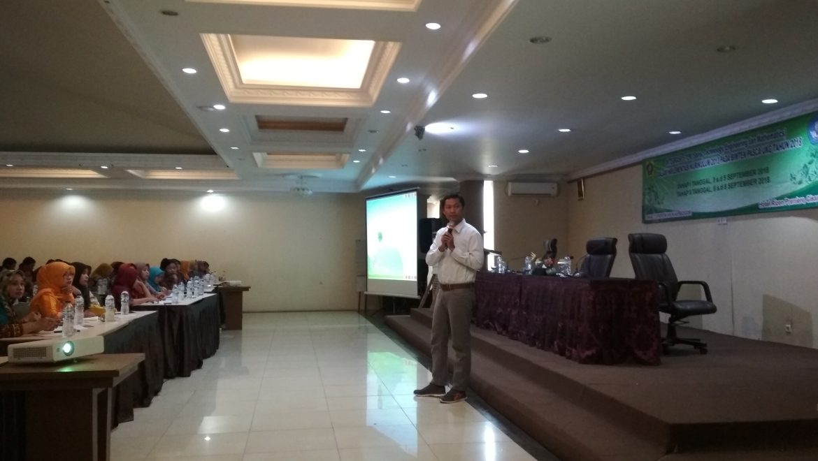 Training on STEM Implementation in 2013 Curriculum for elementary school teachers in Bogor Regency, a collaboration between SEAQIS and Bogor Regency Education Office