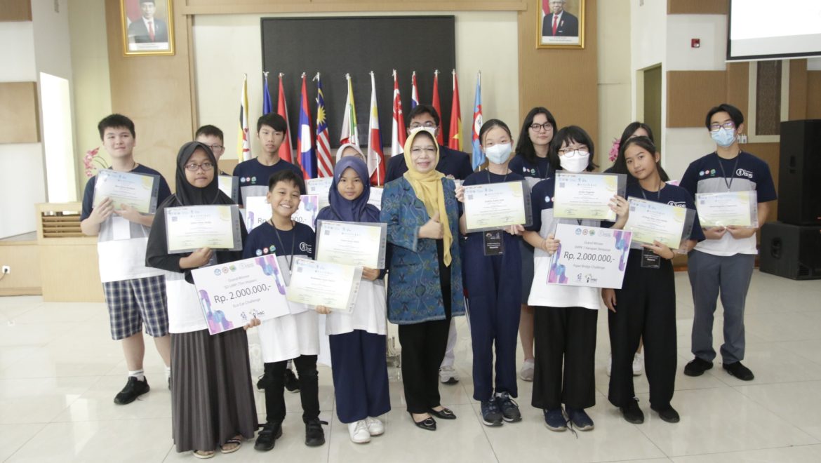 The 1st Indonesian Youth STEAM Challenge was Successfully Conducted!