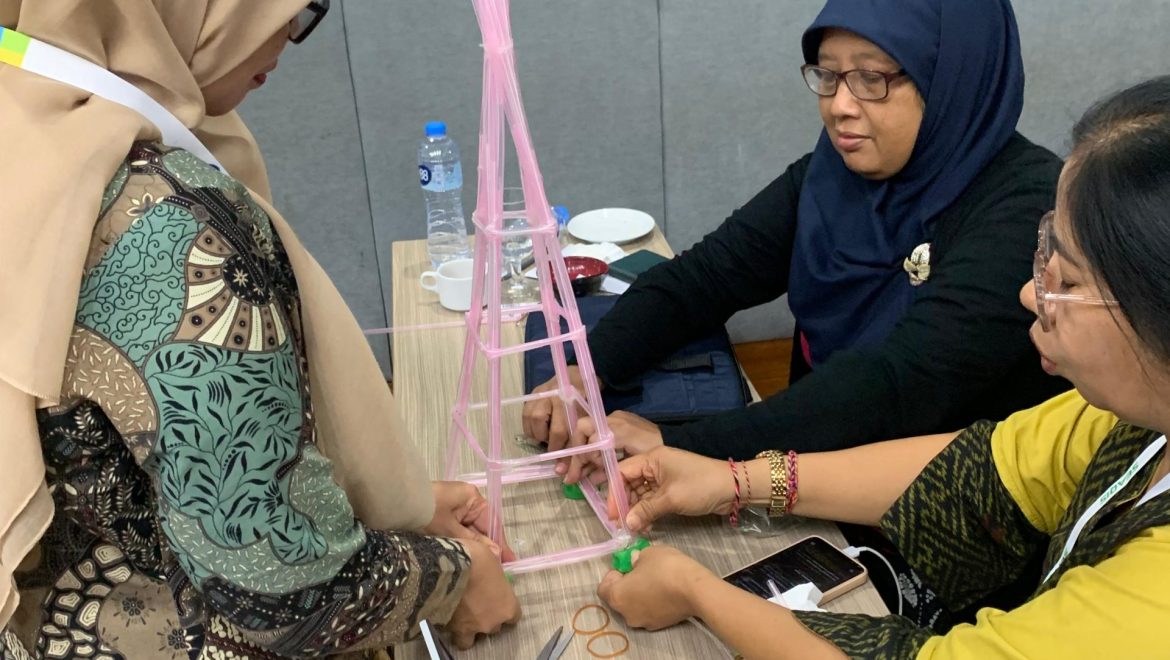 Combining STEM with P5 for Future Education