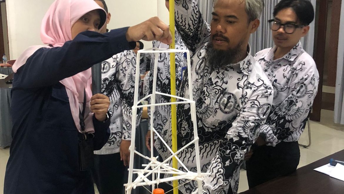 P5 Project STEM Learning Training Successfully Conducted for West Java PGRI High School and Vocational School Teachers